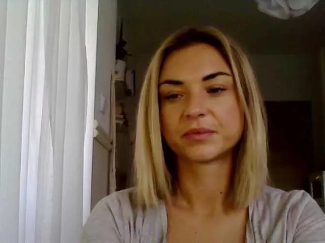 AshleyPerfect from BongaCams is Freechat