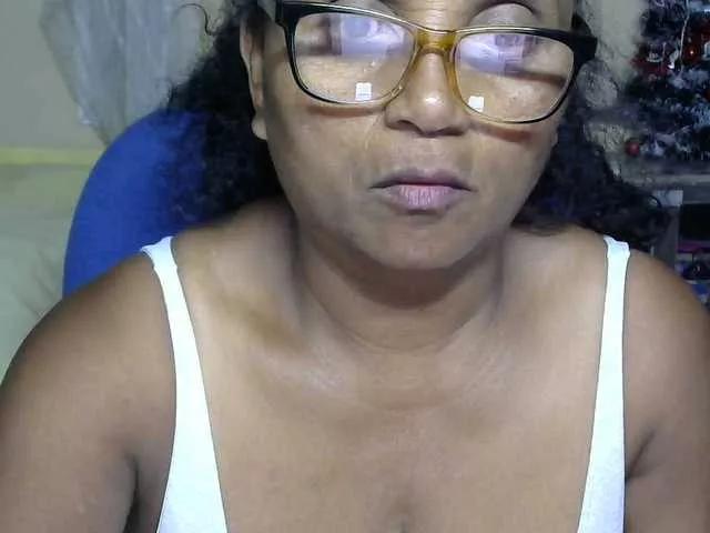 hotmomsexy from BongaCams is Freechat