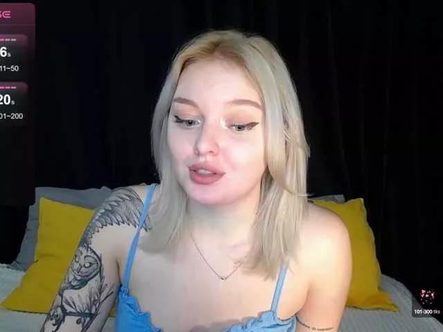 neoblondie from BongaCams is Freechat