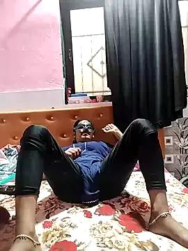 Shivani_Mumbai85 from StripChat is Freechat